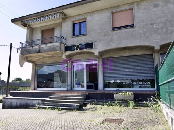 negozio in affitto a Caravate