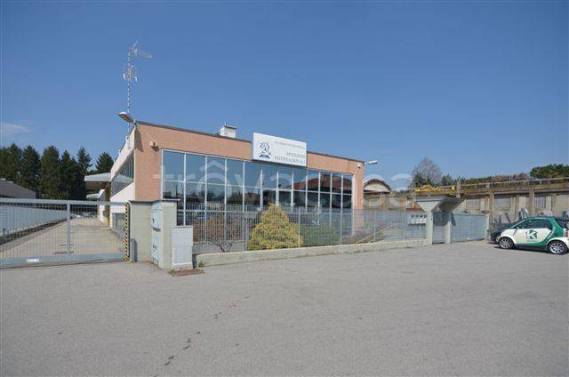 ufficio in affitto a Cardano al Campo