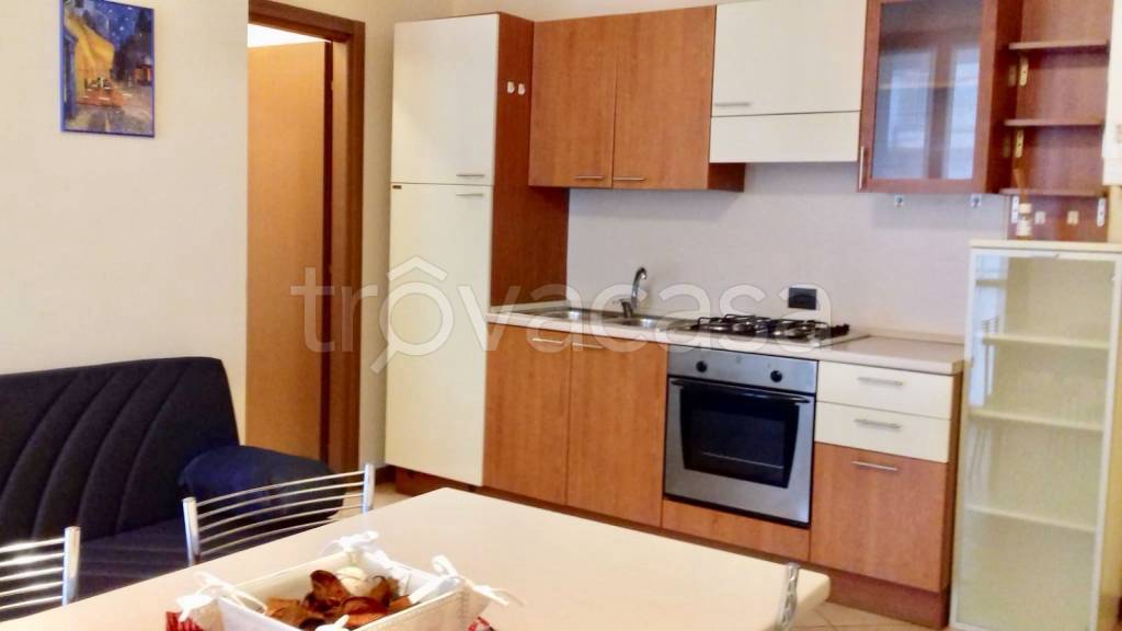 appartamento in affitto a Cardano al Campo