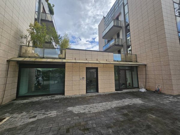 ufficio in affitto a Cardano al Campo