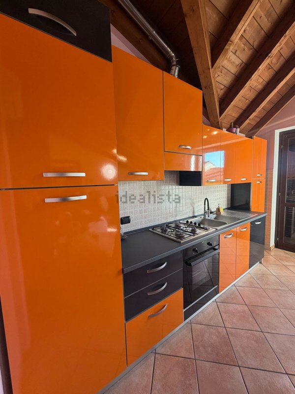 appartamento in affitto a Cardano al Campo