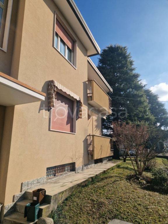 appartamento in affitto a Cardano al Campo