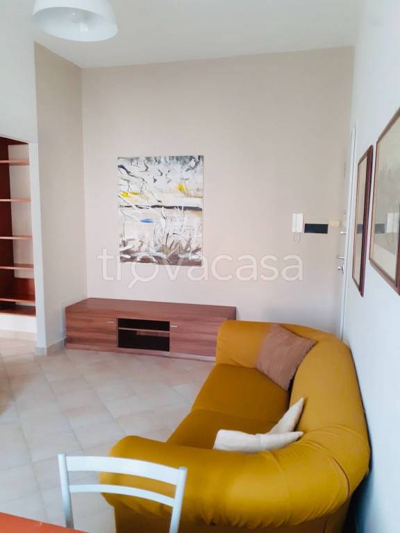 appartamento in affitto a Cardano al Campo