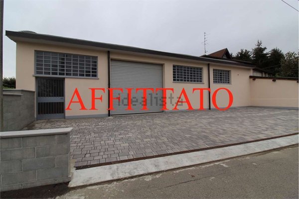 casa semindipendente in affitto a Carnago