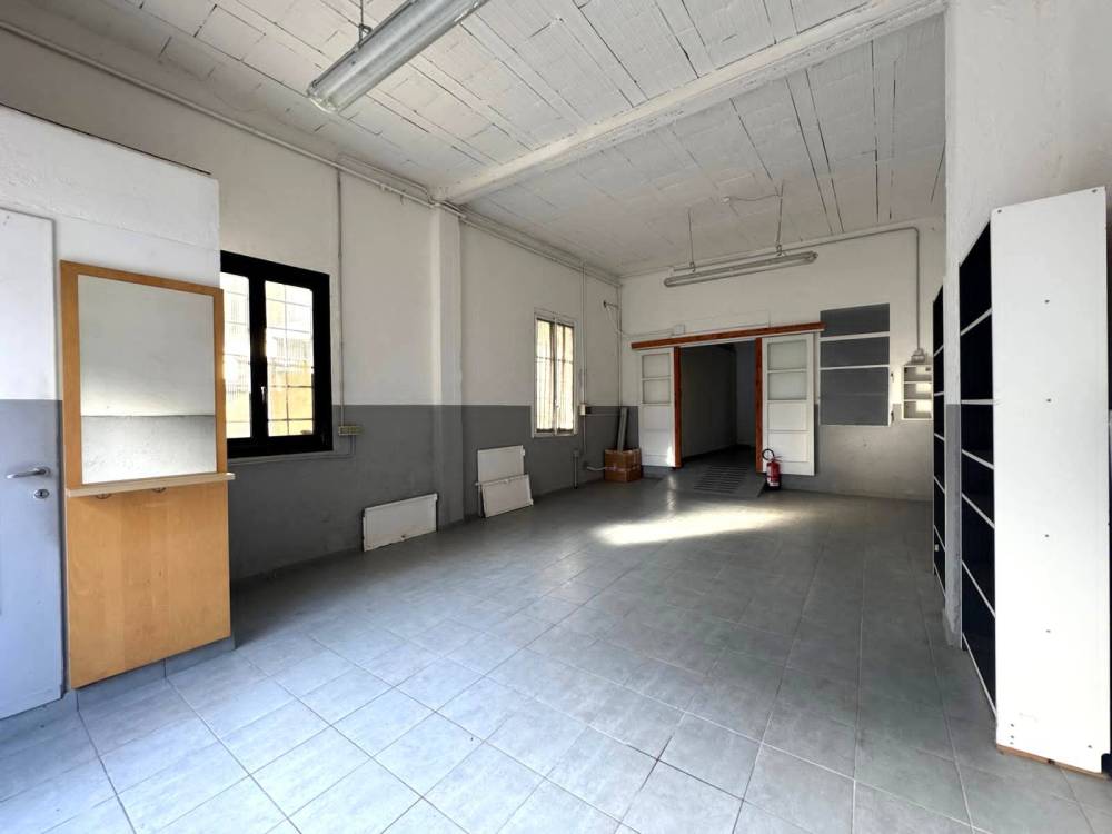 locale di sgombero in affitto a Carnago