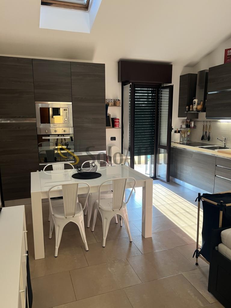 appartamento in affitto a Caronno Pertusella