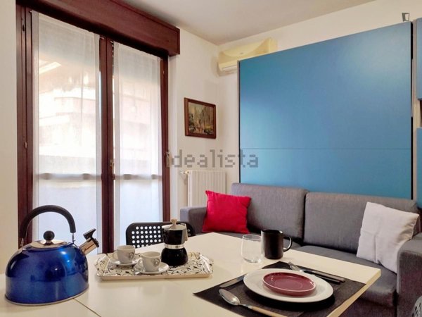 appartamento in affitto a Caronno Pertusella