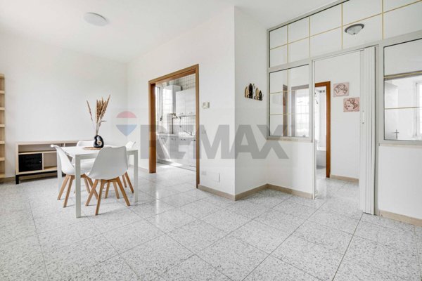 appartamento in affitto a Caronno Pertusella