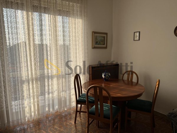 appartamento in affitto a Caronno Pertusella