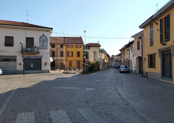 appartamento in affitto a Caronno Pertusella