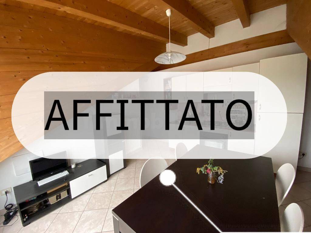 appartamento in affitto a Casale Litta in zona Villadosia