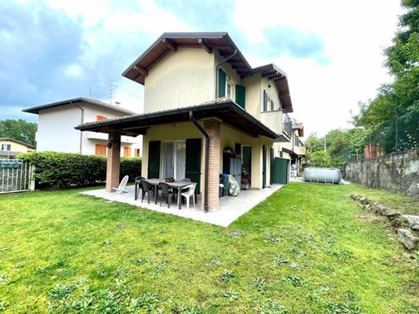casa indipendente in affitto a Casale Litta