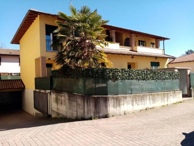 appartamento in affitto a Casale Litta in zona Villadosia