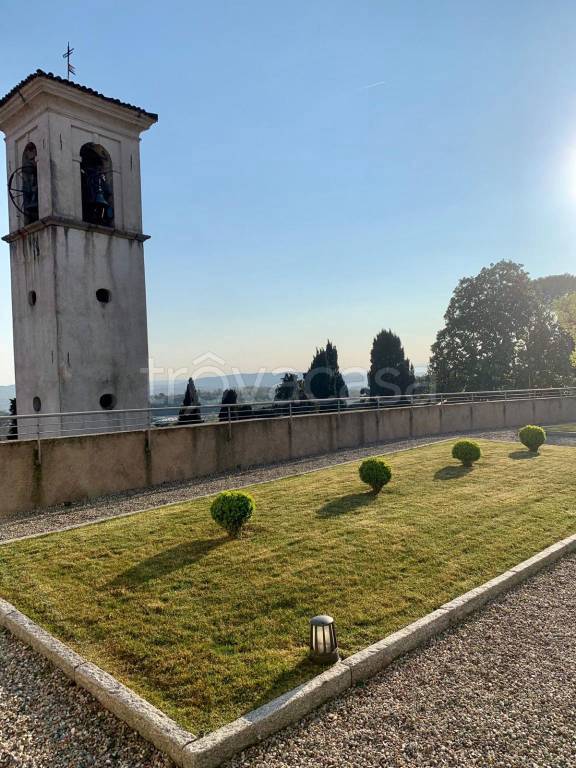 appartamento in affitto a Casciago
