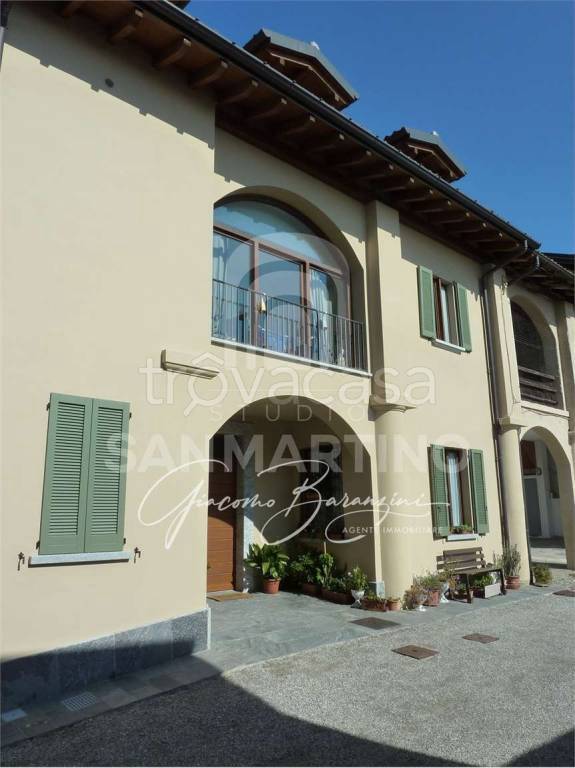 appartamento in affitto a Casciago