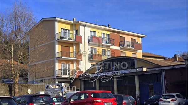 appartamento in affitto a Casciago in zona Morosolo
