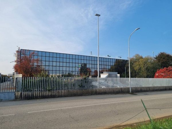 ufficio in affitto a Cassano Magnago