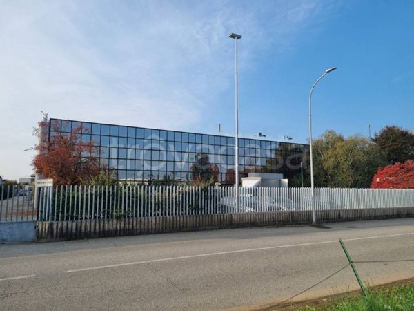 ufficio in affitto a Cassano Magnago