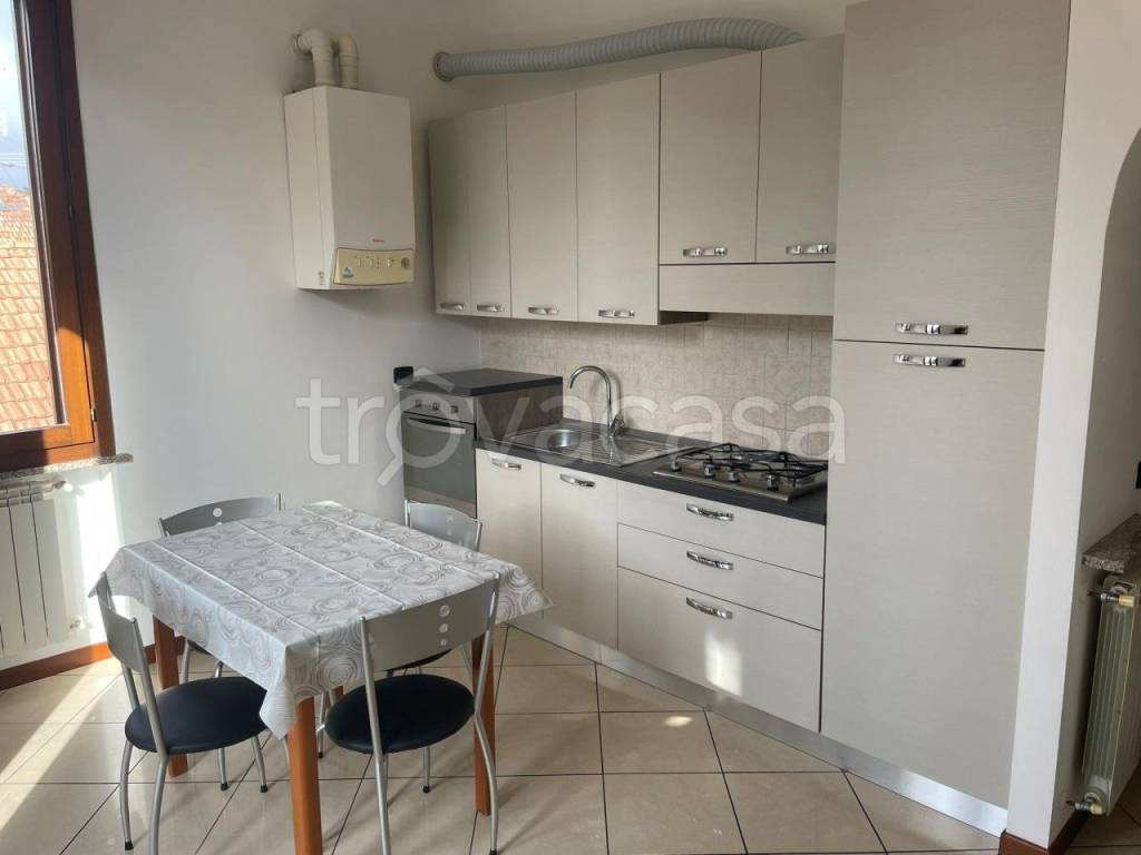 appartamento in affitto a Cassano Magnago