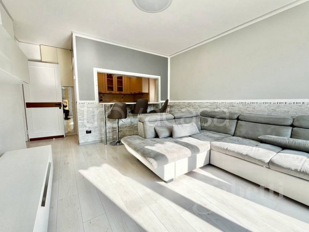 appartamento in affitto a Cassano Magnago