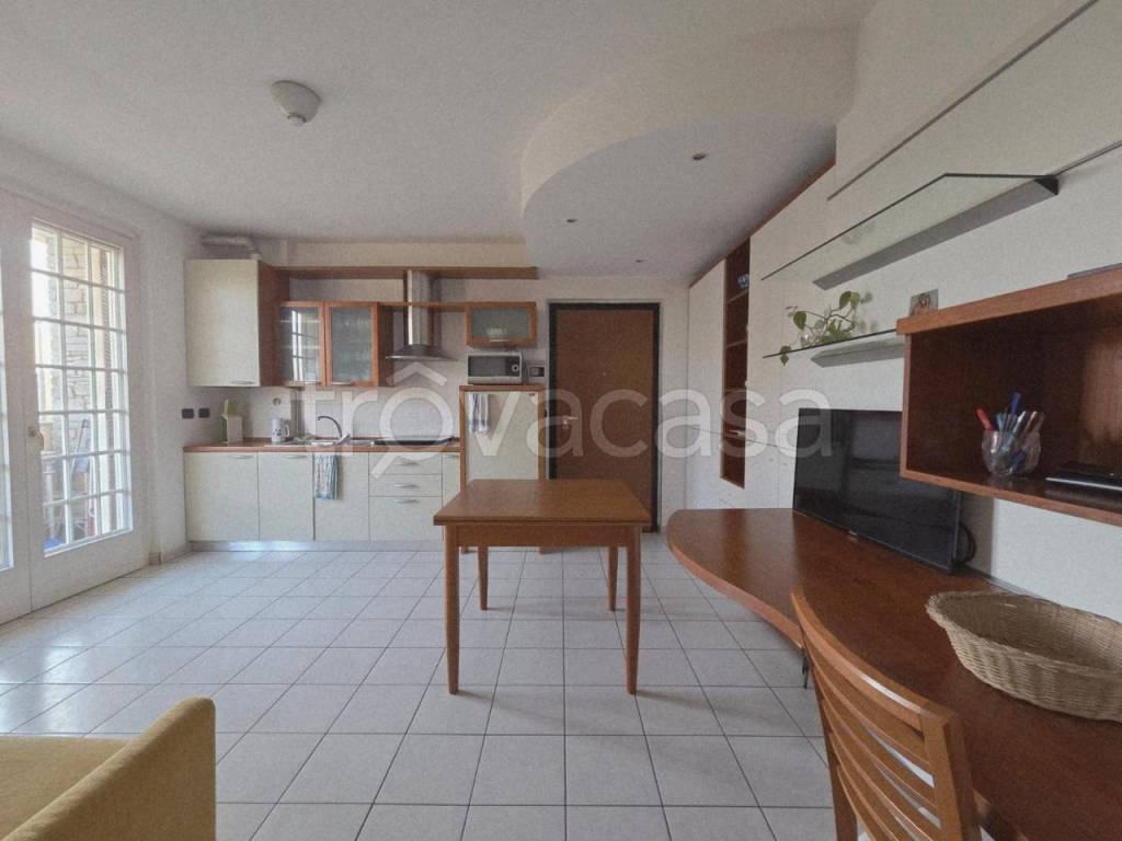 appartamento in affitto a Cassano Magnago