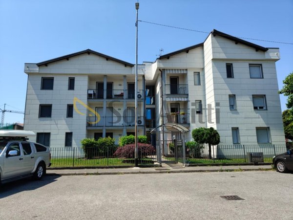 appartamento in affitto a Cassano Magnago