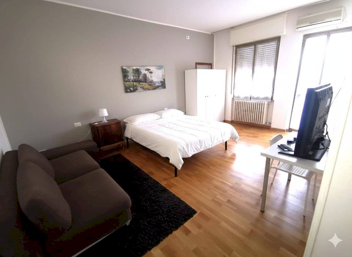 casa indipendente in affitto a Castellanza