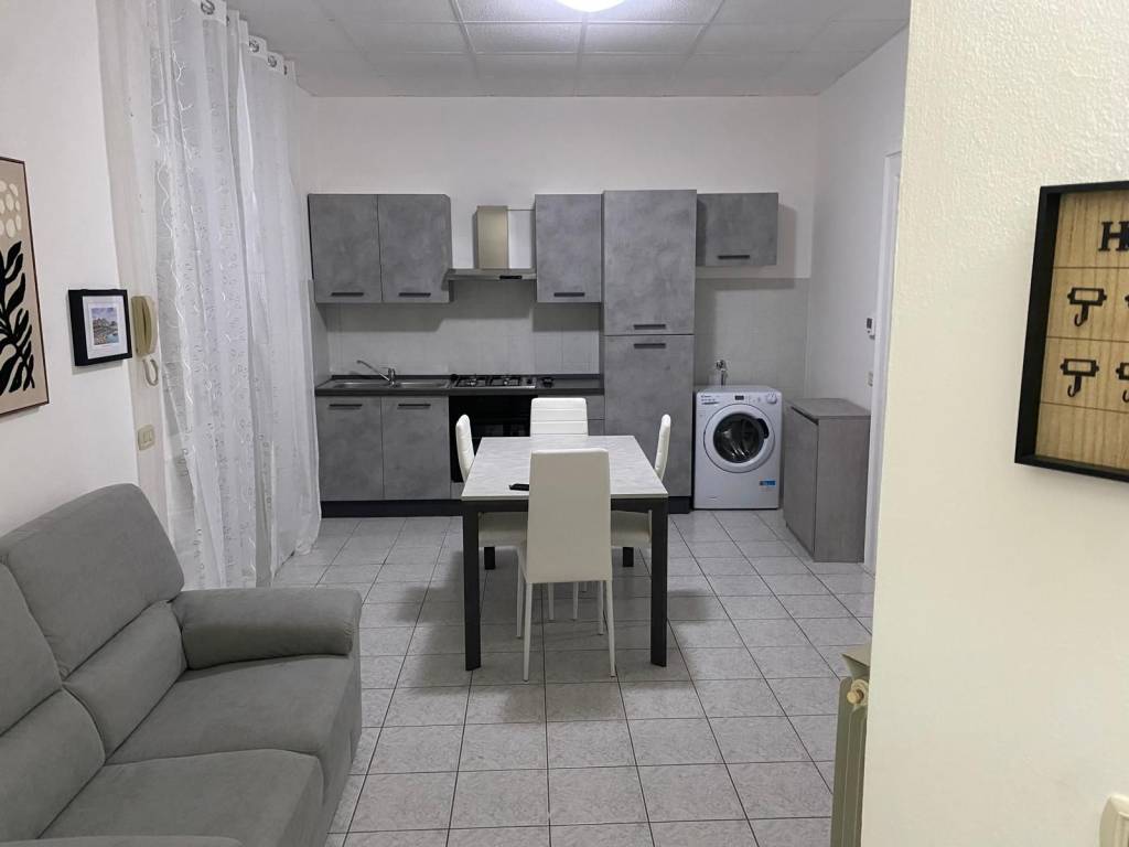 appartamento in affitto a Castellanza in zona Castegnate