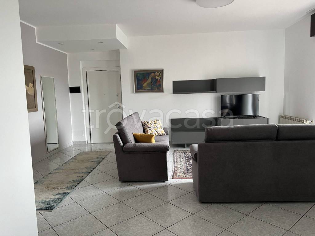 appartamento in affitto a Castellanza