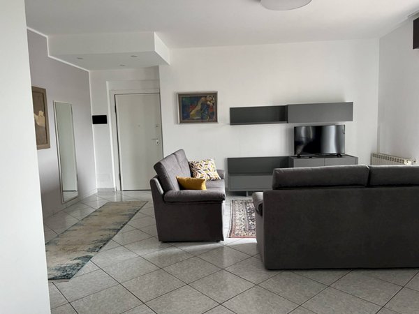 appartamento in affitto a Castellanza