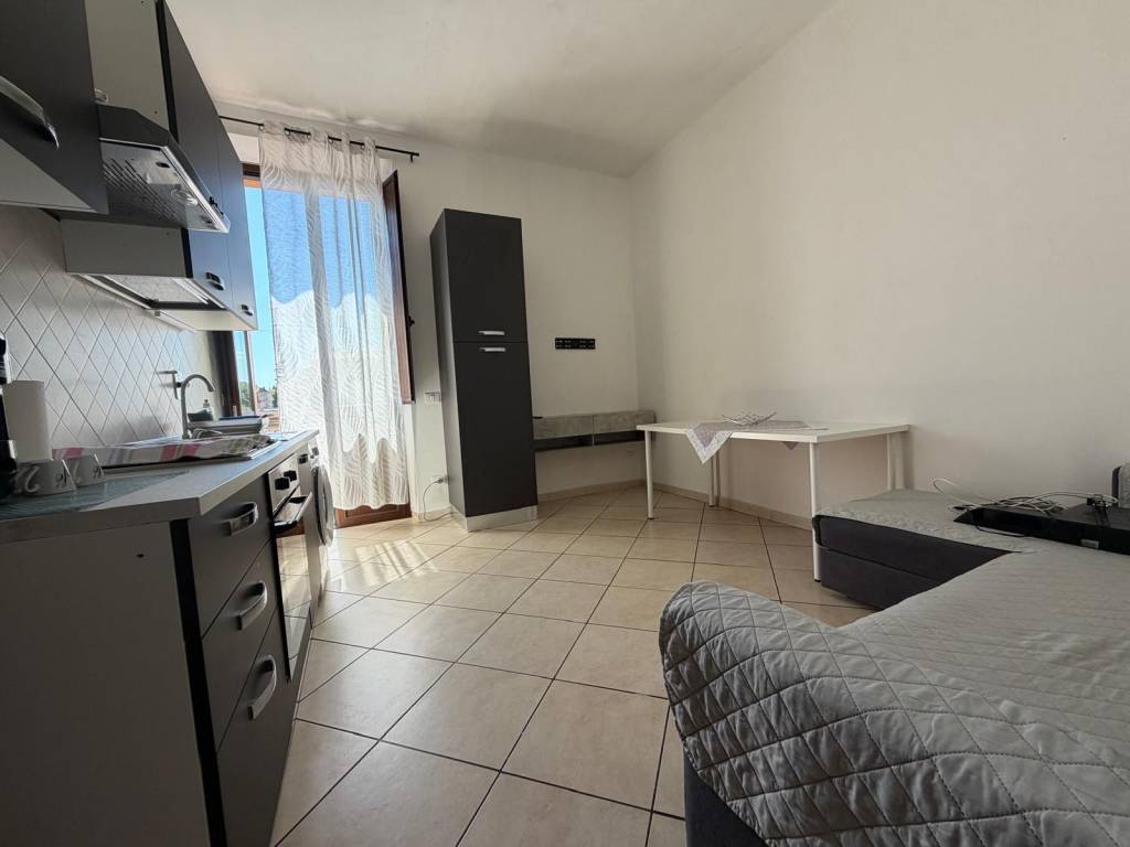appartamento in affitto a Castellanza in zona Castegnate