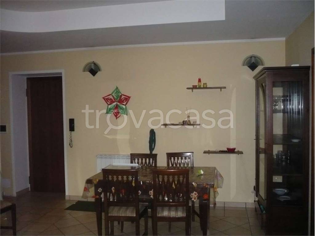 appartamento in affitto a Castellanza