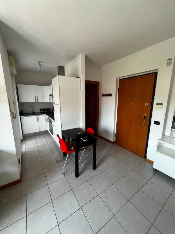 appartamento in affitto a Castellanza in zona Castegnate
