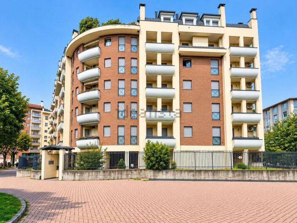 appartamento in affitto a Castellanza in zona Castegnate