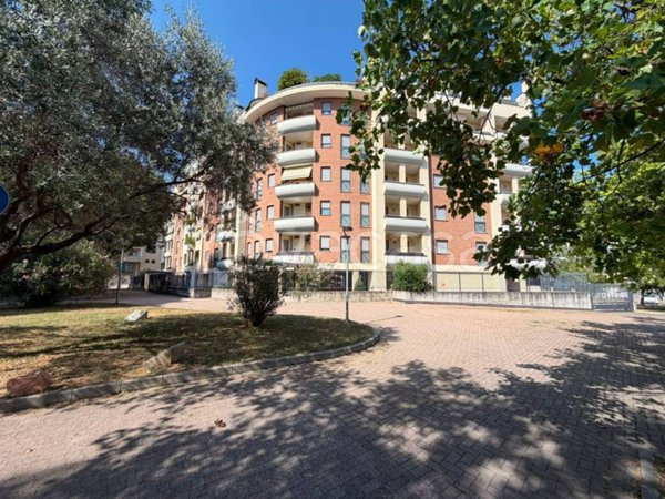 appartamento in affitto a Castellanza in zona Castegnate