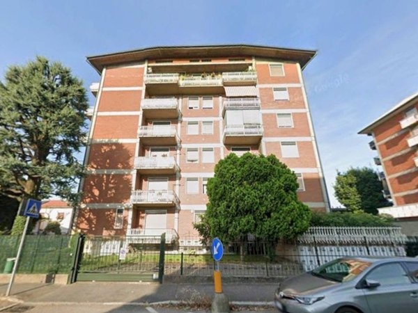 appartamento in affitto a Castellanza in zona Castegnate