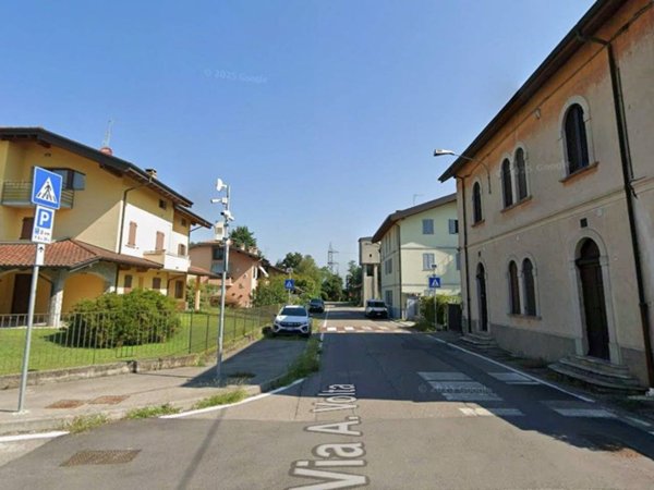 appartamento in affitto a Castellanza in zona Castegnate