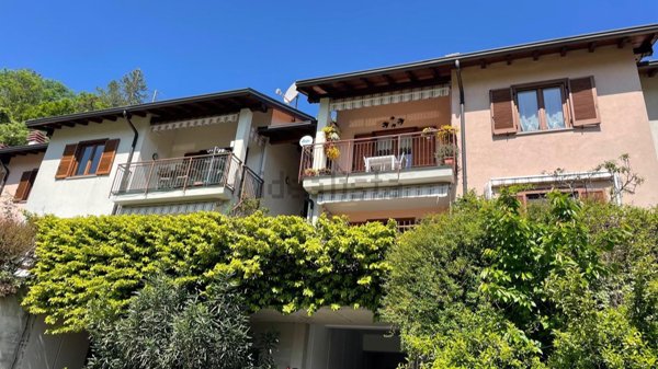 appartamento in affitto a Castelveccana in zona San Pietro