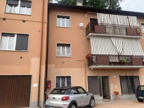 appartamento in affitto a Castronno