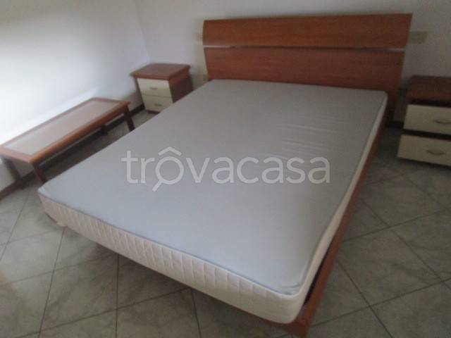 appartamento in affitto a Castronno