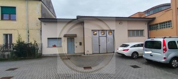 ufficio in affitto a Cavaria con Premezzo