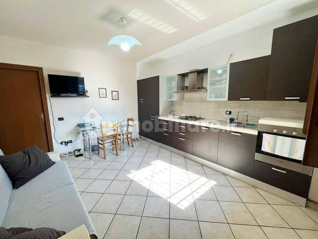 appartamento in affitto a Cislago in zona Massina