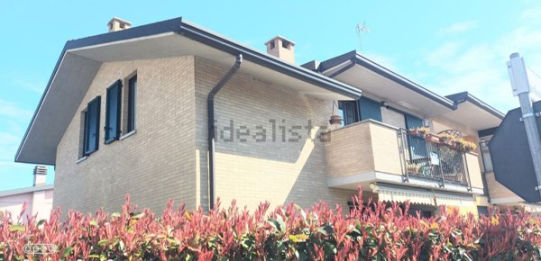 appartamento in affitto a Cislago