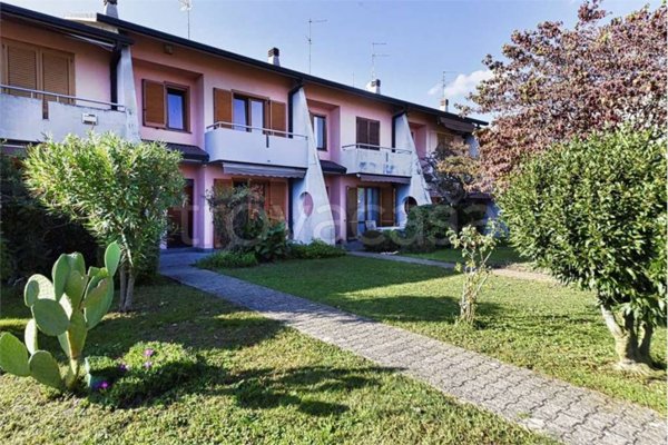 appartamento in affitto a Cislago in zona Massina