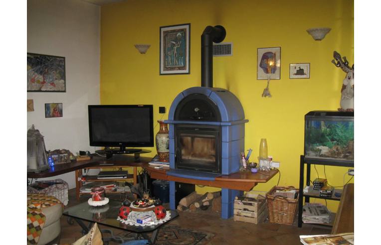 casa indipendente in affitto a Cittiglio in zona Vararo