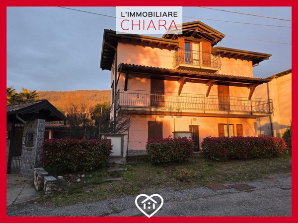 appartamento in affitto a Cocquio-Trevisago