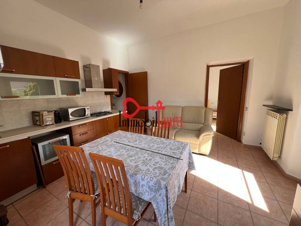 appartamento in affitto a Cuasso al Monte in zona Cuasso al Piano