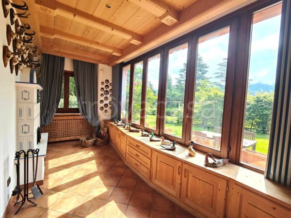 casa indipendente in affitto a Cunardo