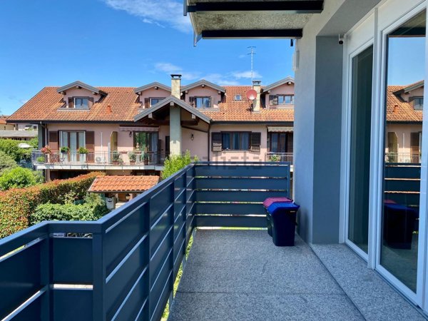 appartamento in affitto a Daverio