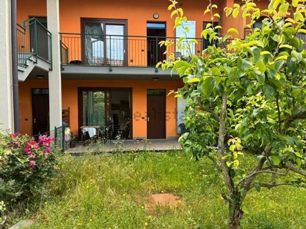 appartamento in affitto a Daverio in zona Dobbiate